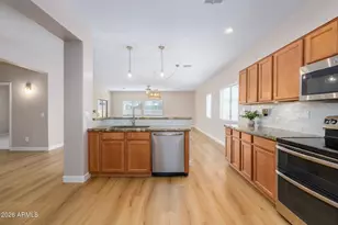 3751 W Whitman Dr, Anthem, AZ 85086 - Photo 9