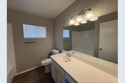 5720 N 48th Lane, Glendale, AZ 85301 - Photo 13