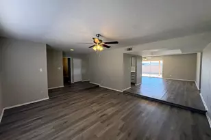 5720 N 48th Ln, Glendale, AZ 85301 - Photo 3