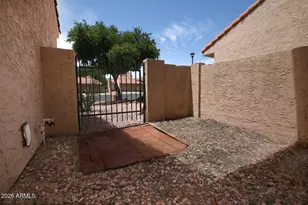 1807 N Ventura Ln, Tempe, AZ 85288 - Photo 35