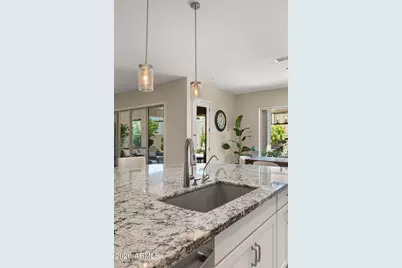 11588 W Candelilla Way, Peoria, AZ 85383 - Photo 13