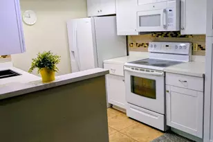 461 W Holmes Ave, Mesa, AZ 85210 - Photo 3