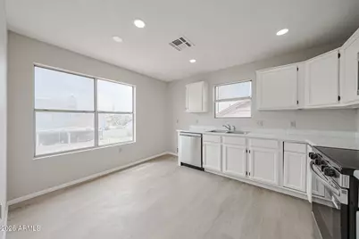6910 N 78th Avenue, Glendale, AZ 85303 - Photo 11