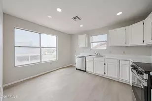 6910 N 78th Ave, Glendale, AZ 85303 - Photo 11