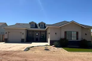 6236 S Flora Ln, Gold Canyon, AZ 85118 - Photo 1