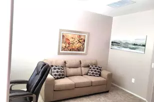 36148 W Seville Dr, Maricopa, AZ 85138 - Photo 11