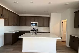 18256 W Lupine Ave, Goodyear, AZ 85338 - Photo 5