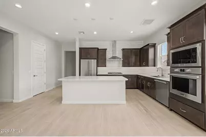 6010 E Quail Avenue, Phoenix, AZ 85054 - Photo 13
