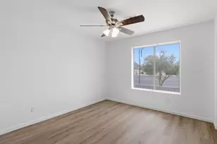 27513 N 63rd Dr, Phoenix, AZ 85083 - Photo 25