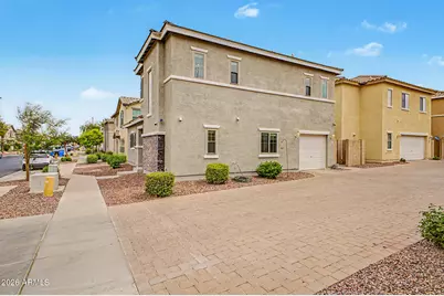 435 N Ranger Trail, Gilbert, AZ 85234 - Photo 3