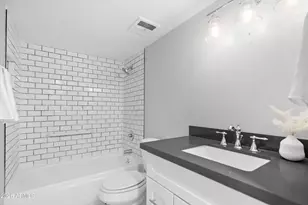 7960 E Camelback Rd, Scottsdale, AZ 85251 - Photo 15