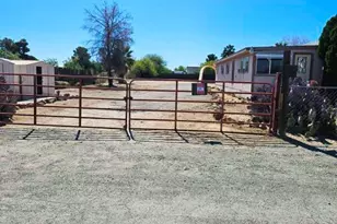 64678 Harcuvar Dr, Salome, AZ 85348 - Photo 11