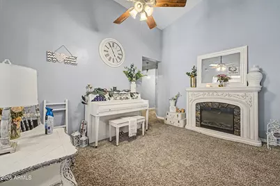 25652 W Rio Vista Lane, Buckeye, AZ 85326 - Photo 5