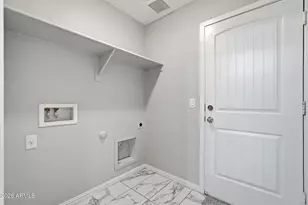 1981 N Lewis Pl, Casa Grande, AZ 85122 - Photo 17