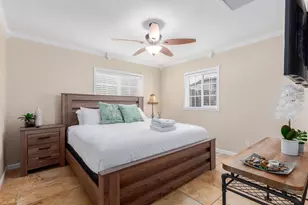 7754 E Catalina Dr, Scottsdale, AZ 85251 - Photo 15