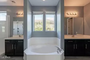 4355 S Synapse Dr, Mesa, AZ 85212 - Photo 9