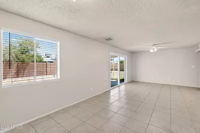 4534 W Vogel Avenue, Glendale, AZ 85302 - Photo 23