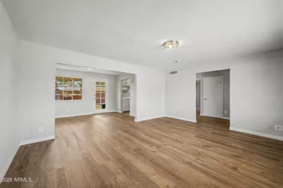 3901 W Griswold Road, Phoenix, AZ 85051 - Photo 15