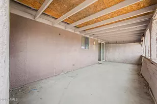 9867 W Heather Dr, Arizona City, AZ 85123 - Photo 25
