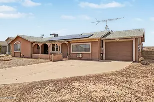 9867 W Heather Dr, Arizona City, AZ 85123 - Photo 3