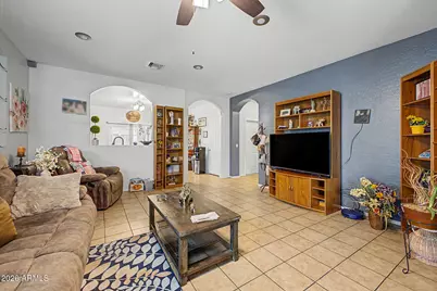 6434 S 10th Drive, Phoenix, AZ 85041 - Photo 5