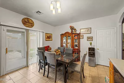 6434 S 10th Drive, Phoenix, AZ 85041 - Photo 13