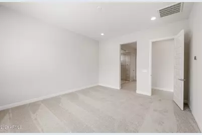 25690 N 167th Lane, Surprise, AZ 85387 - Photo 23