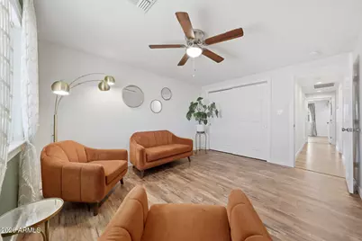 10840 W Caron Drive, Sun City, AZ 85351 - Photo 25