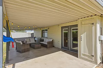 10840 W Caron Drive, Sun City, AZ 85351 - Photo 31