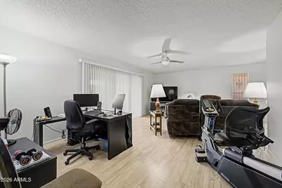 10840 W Caron Drive, Sun City, AZ 85351 - Photo 15