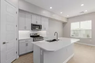 5039 E Campo Bello Dr, Scottsdale, AZ 85254 - Photo 9