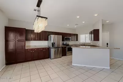 10758 W Alvarado Road, Avondale, AZ 85392 - Photo 11