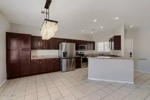 10758 W Alvarado Rd, Avondale, AZ 85392 - Photo 11