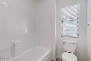 10758 W Alvarado Rd, Avondale, AZ 85392 - Photo 23