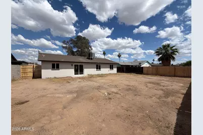 2002 N 54th Lane, Phoenix, AZ 85035 - Photo 37