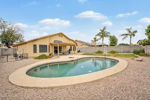 8401 W Laurel Ln, Peoria, AZ 85345 - Photo 27