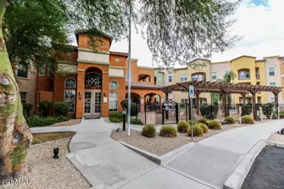 14575 W Mountain View Boulevard #10222, Surprise, AZ 85374 - Photo 1
