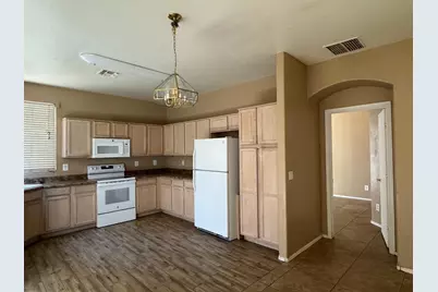 1814 S 114th Drive, Avondale, AZ 85323 - Photo 3