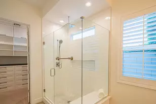 3850 E Crittenden Ln, Phoenix, AZ 85018 - Photo 15