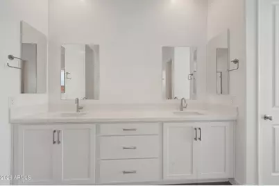 36320 N Grapevine Drive, San Tan Valley, AZ 85140 - Photo 13