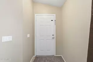 2936 E Crescent Way, Gilbert, AZ 85298 - Photo 13