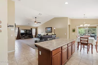 2936 E Crescent Way, Gilbert, AZ 85298 - Photo 17