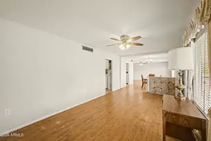10729 W Wedgewood Dr, Sun City, AZ 85351 - Photo 13