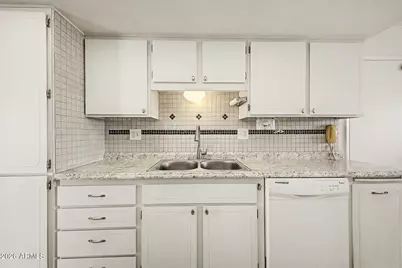 10729 W Wedgewood Drive, Sun City, AZ 85351 - Photo 19