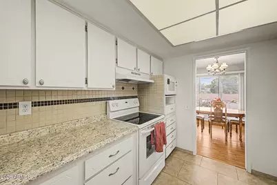 10729 W Wedgewood Drive, Sun City, AZ 85351 - Photo 17