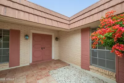10636 W Mission Lane, Sun City, AZ 85351 - Photo 7