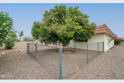 10636 W Mission Lane, Sun City, AZ 85351 - Photo 39