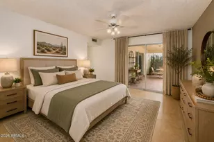 10636 W Mission Ln, Sun City, AZ 85351 - Photo 11