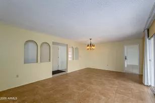 10636 W Mission Ln, Sun City, AZ 85351 - Photo 15