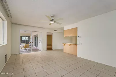 10636 W Mission Lane, Sun City, AZ 85351 - Photo 9